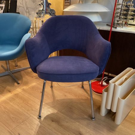 Z Magnifique paire de fauteuils Conférence Eero Saarinen pour KNOLL